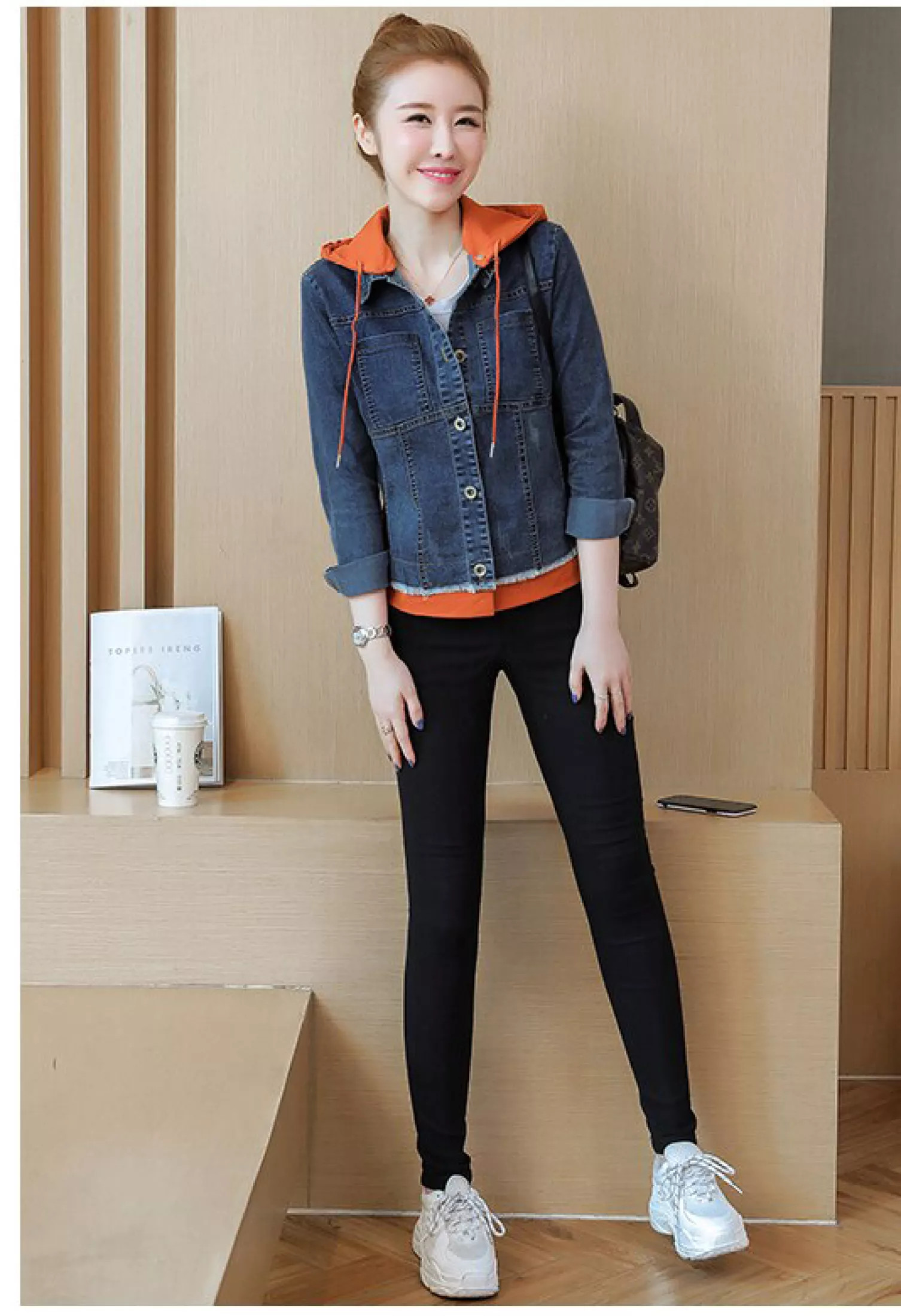 ÁO KHOÁC JEAN NỮ PHỐI NÓN NÂU